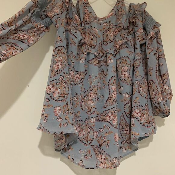 Miss Me Floral Blue Blouse long Sleeves new no tag - Picture 7 of 11